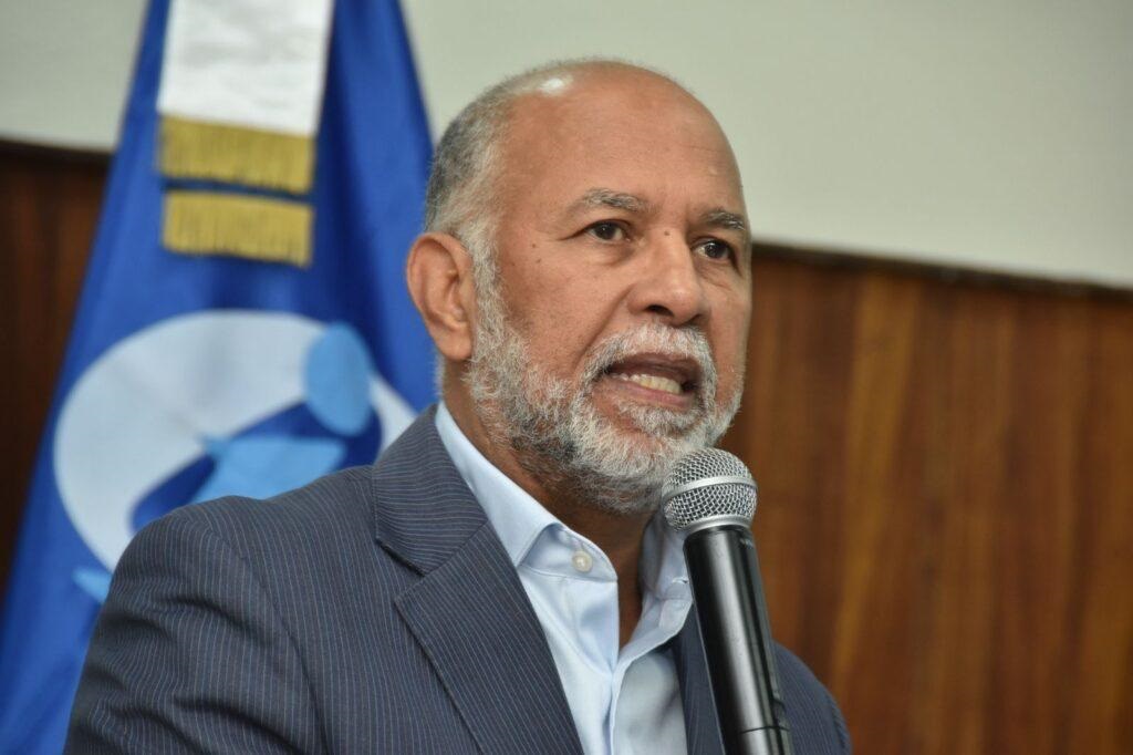 ADP niega acuerdo con Educación para limitar protestas y afirma defenderá el derecho a movilizarse