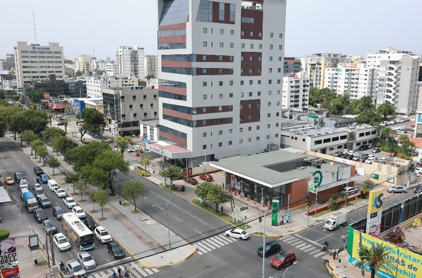 Avenida Churchill, centro de poder económico y glamur del GSD