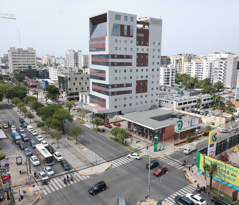 Avenida Churchill, centro de poder económico y glamur del GSD