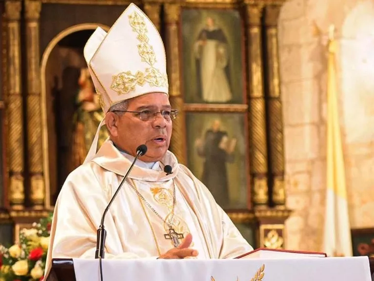 Monseñor Francisco Ozoria anuncia el inicio de su despedida como arzobispo de Santo Domingo