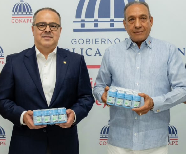 Empresarios hacen donación al Conape