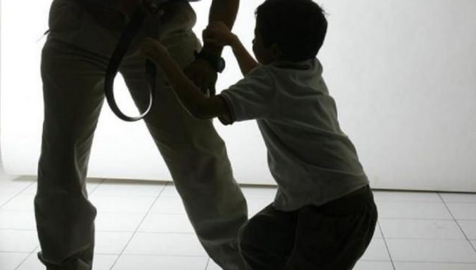 Más de la mitad de los niños dominicanos recibe disciplina violenta, advierten pediatras