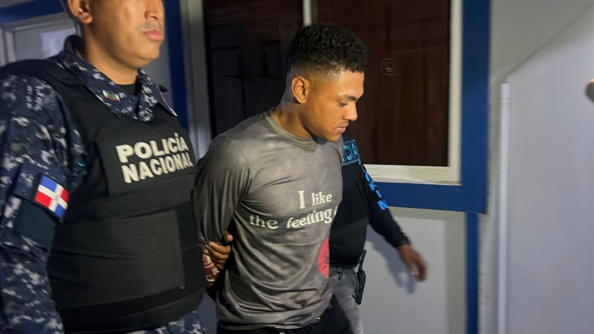 Feminicidio en Santiago: Se entrega el acusado de estrangular a menor de 17 años en la Circunvalación Norte de Santiago