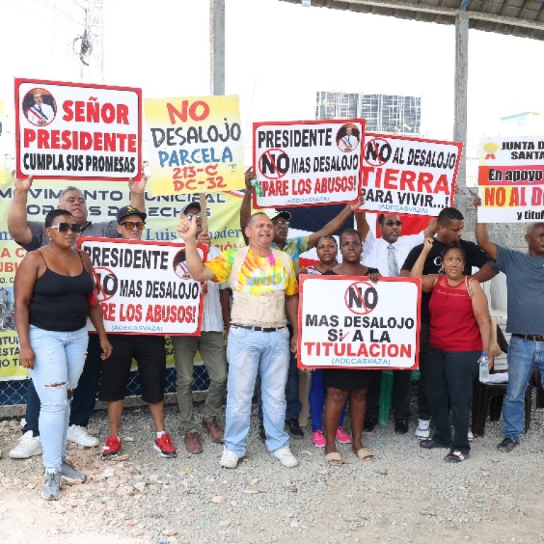 Frente Amplio, AlPaís y Opción Democrática piden frenar desalojos en La Caleta