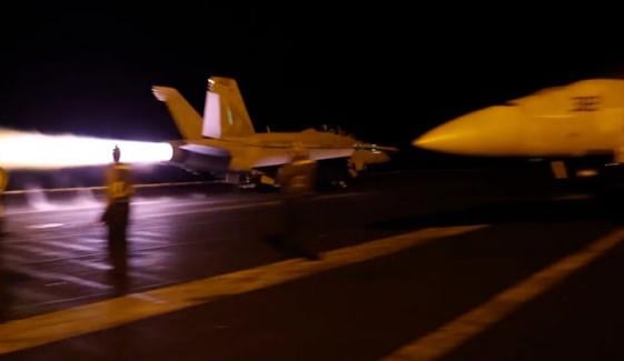 EEUU mantiene la presión militar sobre Irán y aumenta el pulso por Ormuz
