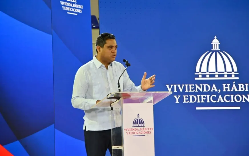 Cruz desmiente rumores y niega exclusión de niños beisbolistas en Caribe Kids por falta de apoyo oficial