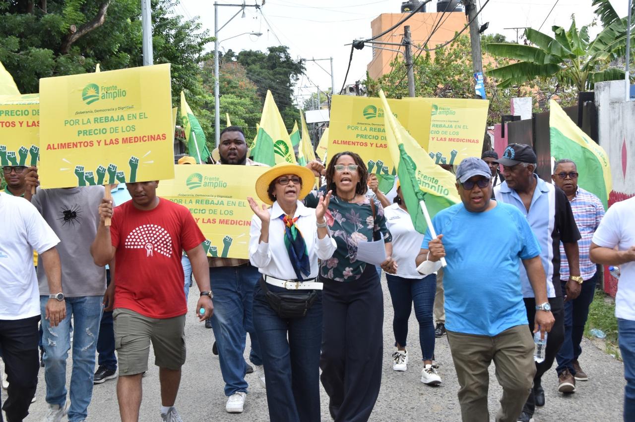 Frente Amplio realiza séptima caminata protesta en SDN contra el alto costo de la vida