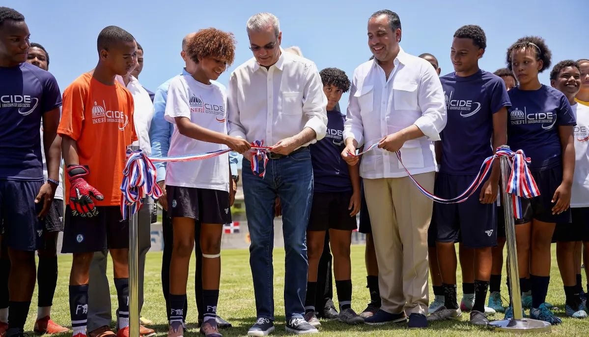Abinader y el INEFI fortalecen el deporte escolar con la entrega de moderno complejo deportivo en Hogar Escuela Santo Domingo Savio