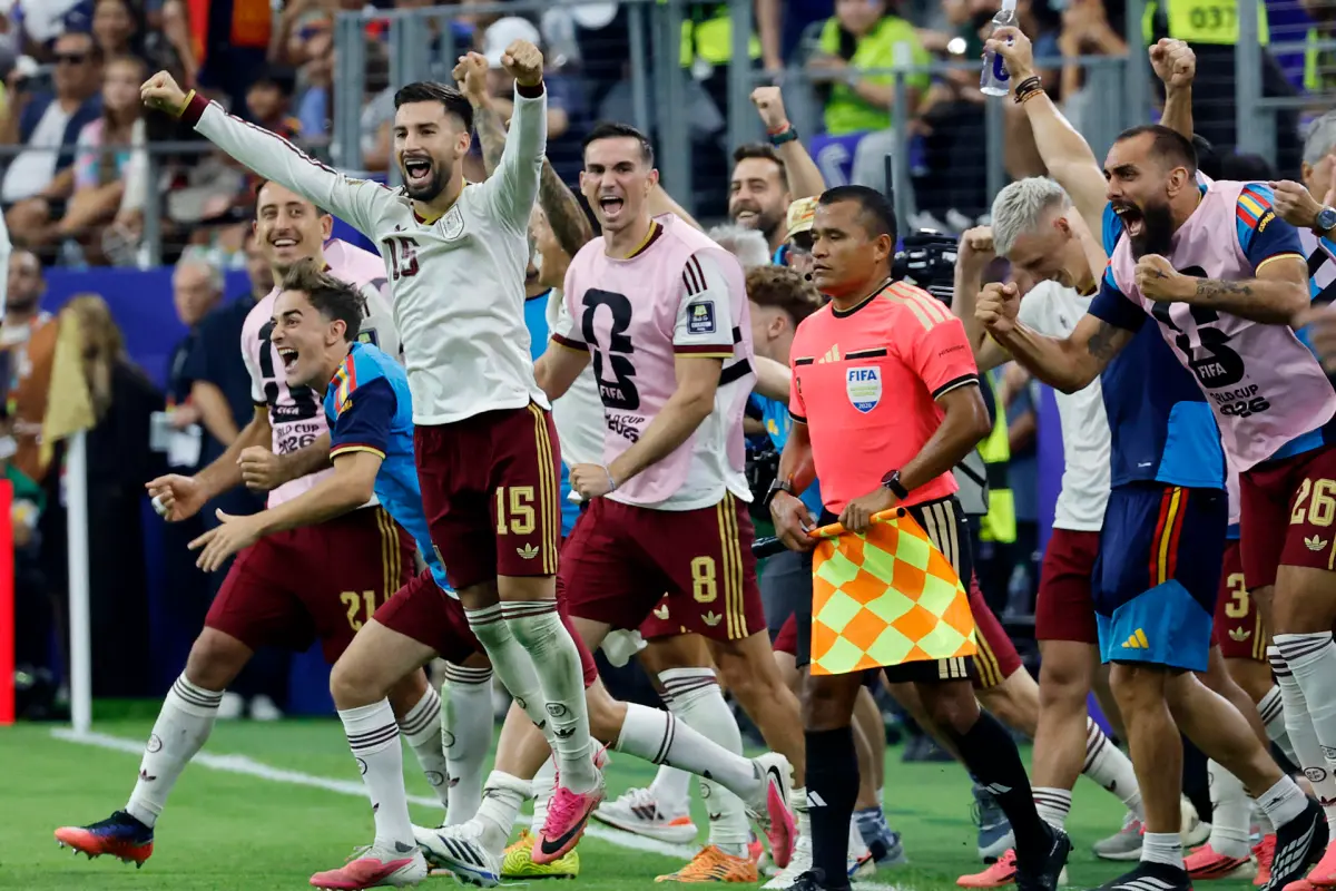 0-2 España le amarga la fiesta a Mbappé y es ¡finalista del Mundial!