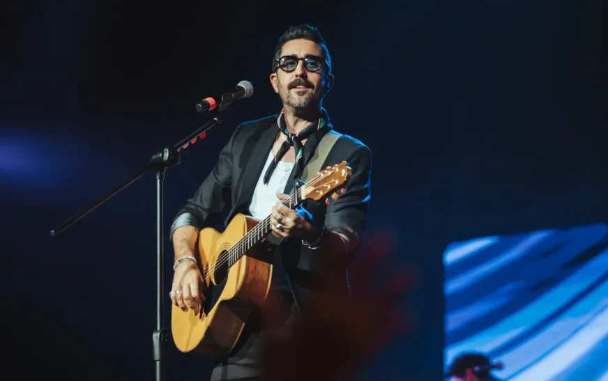 Alex Ubago regresa a Santo Domingo con su gira “¿Qué Pides Tú? 25 Aniversario”