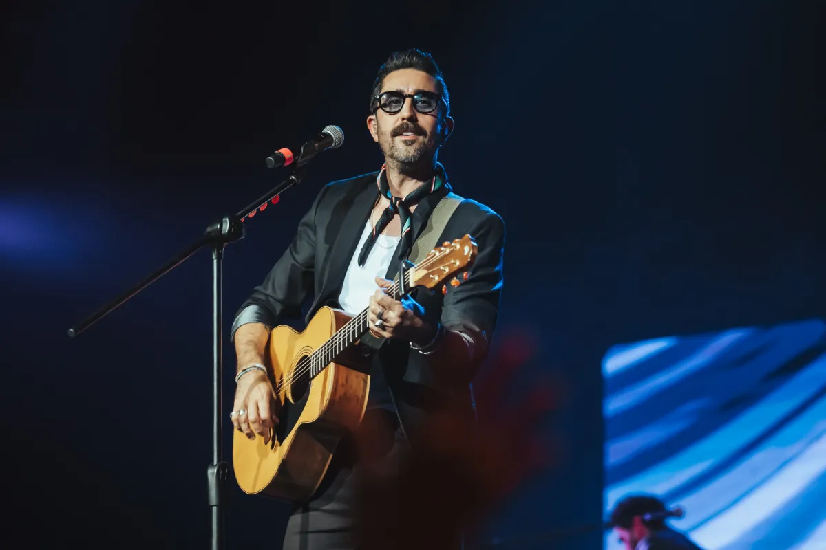 Alex Ubago regresa a Santo Domingo con su gira “¿Qué Pides Tú? 25 Aniversario”